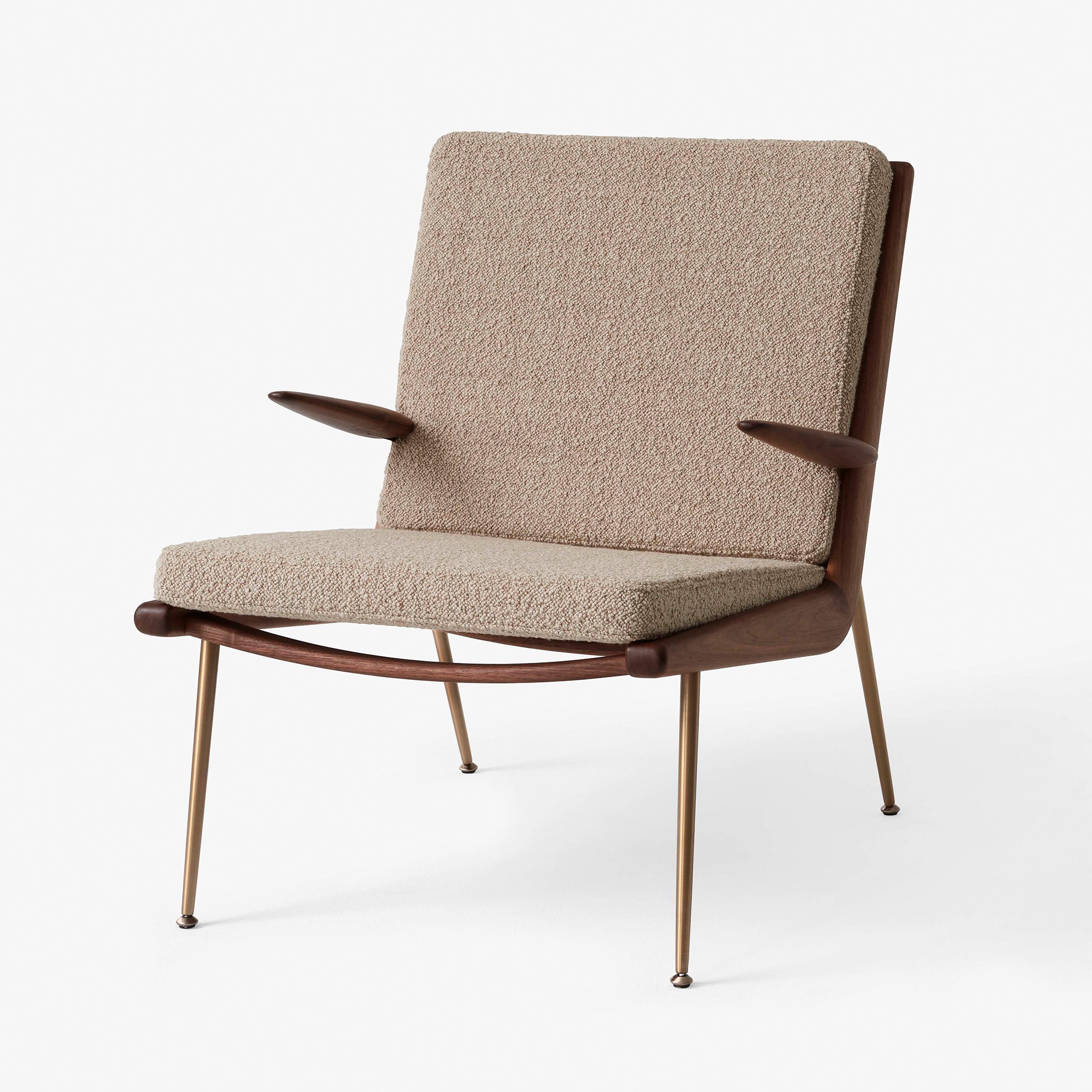 Boomerang HM2 Armchair by &Tradition