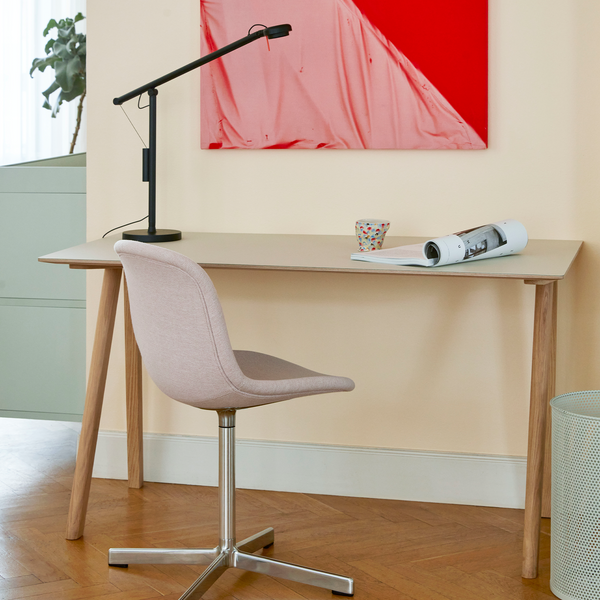 Copenhague Desk CPH 90 by Hay haus