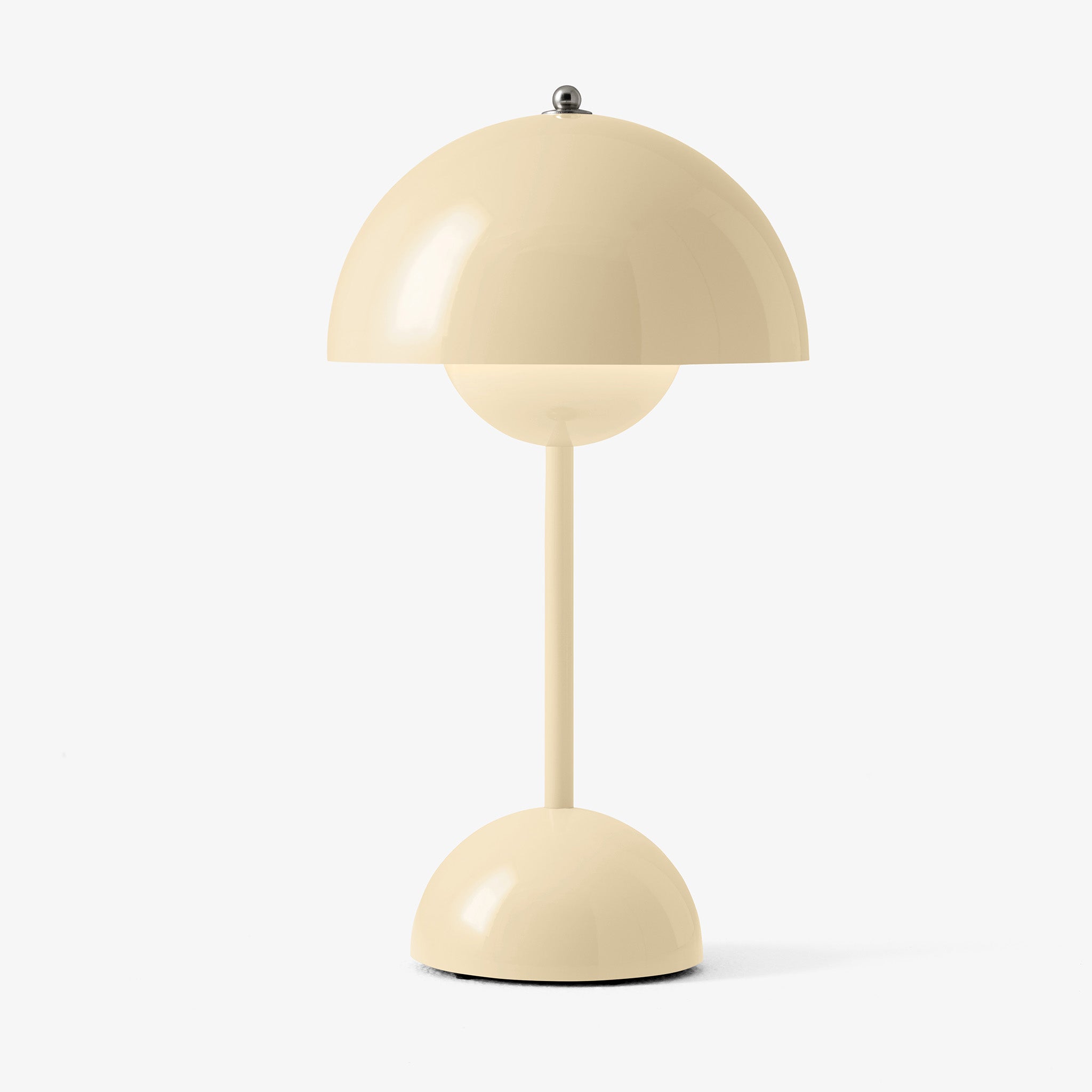 Flowerpot VP9 Portable Lamp by Verner Panton for &Tradition