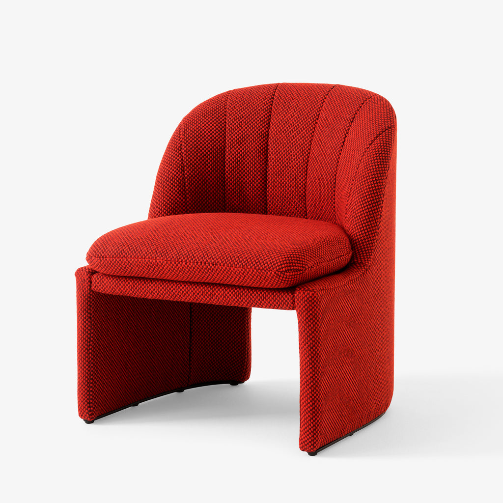 Loafer SC107 Club Chair by &Tradition