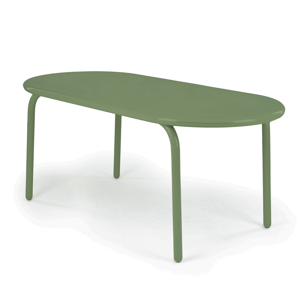 Groove Obround Dining Table by Tom Dixon