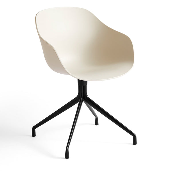 AAC 220 Swivel Chair 2.0 — haus®