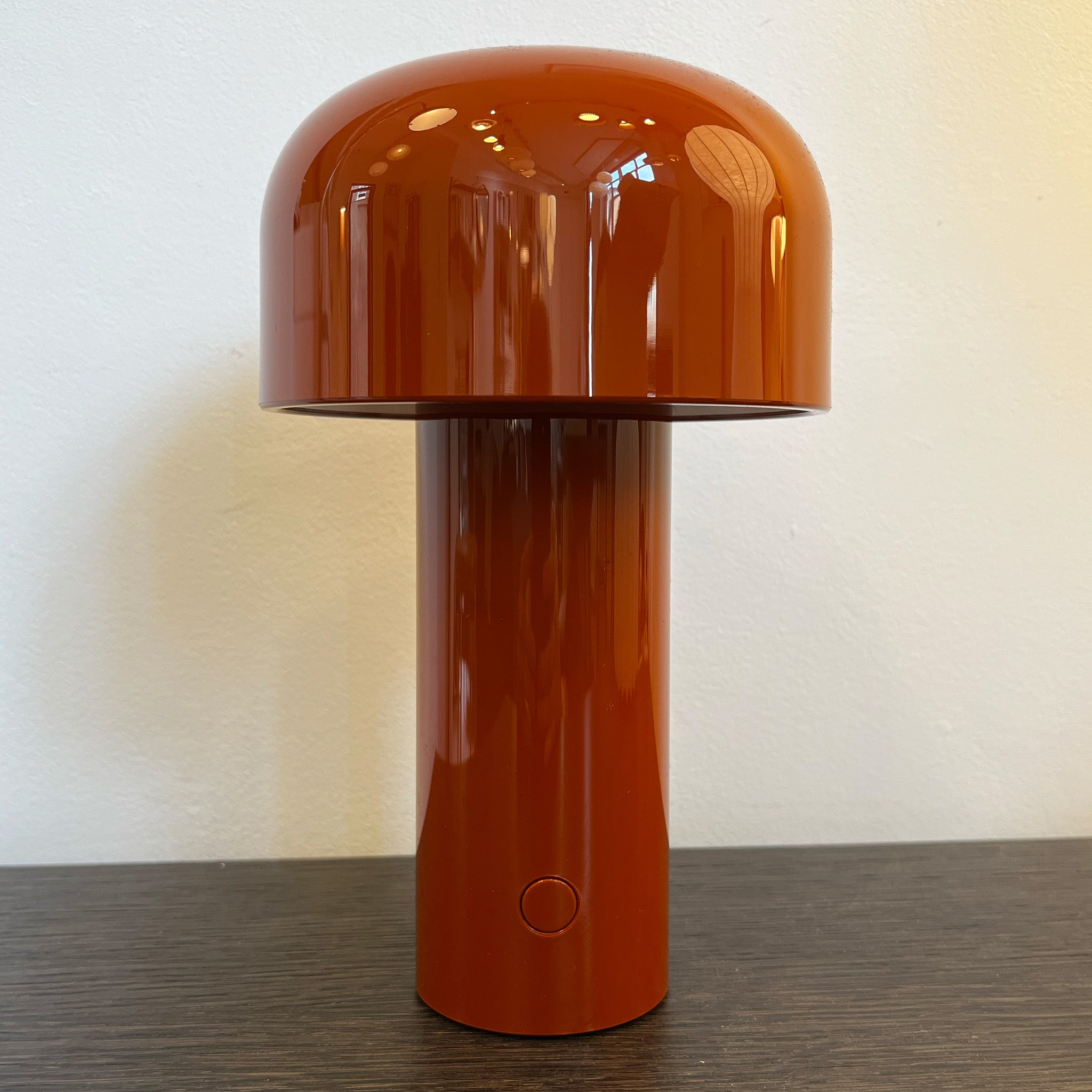 Bellhop Portable Table Lamp v1 / Glossy Brick Red by FLOS (Clearance)