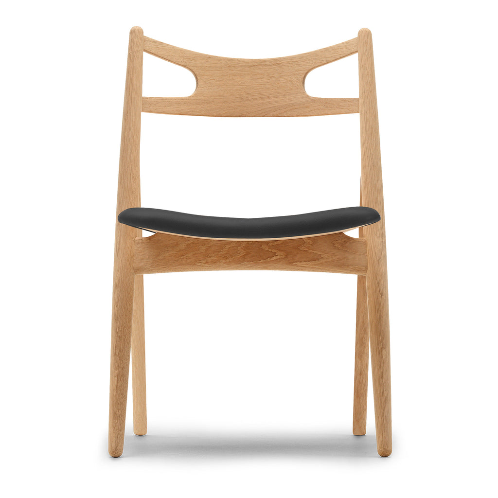 CH29P Sawbuck Chair Upholstered by Carl Hansen & Søn