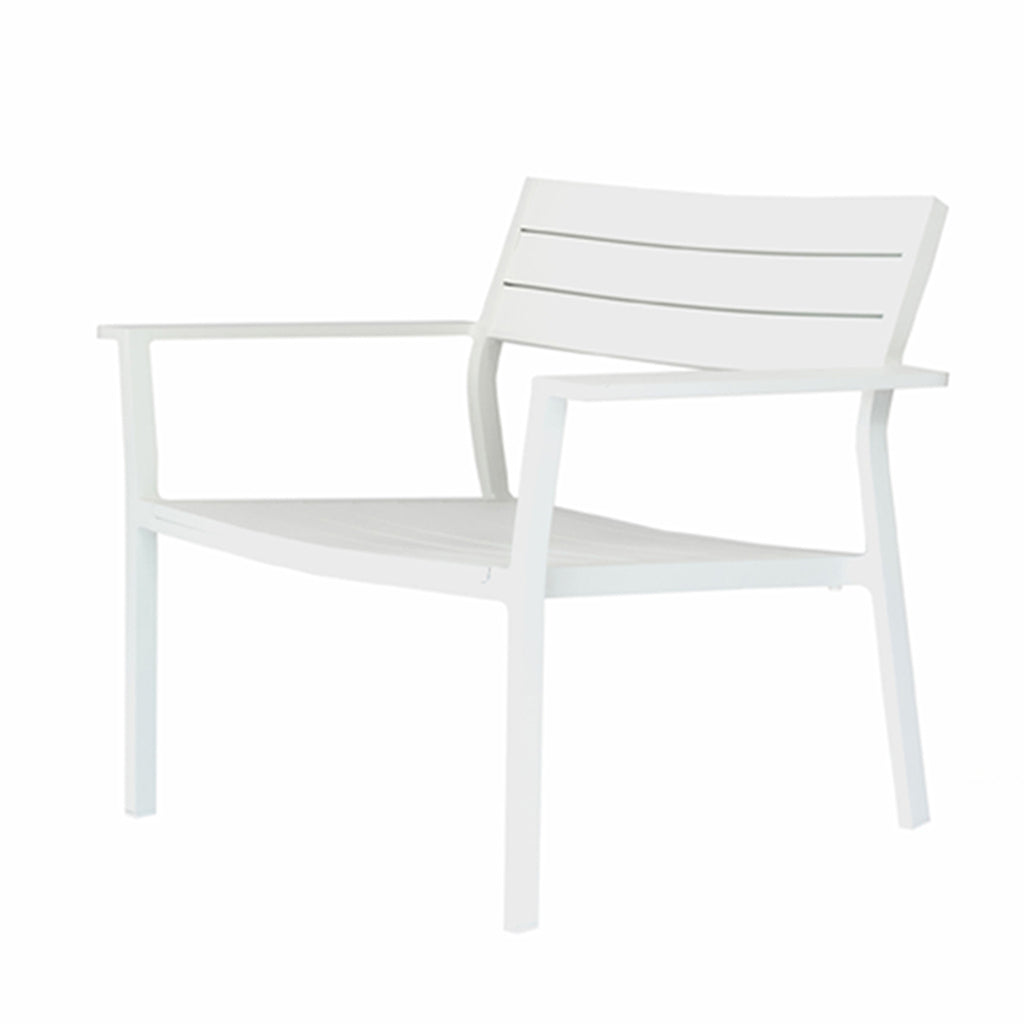 Case Eos Lounge Chair (Clearance)