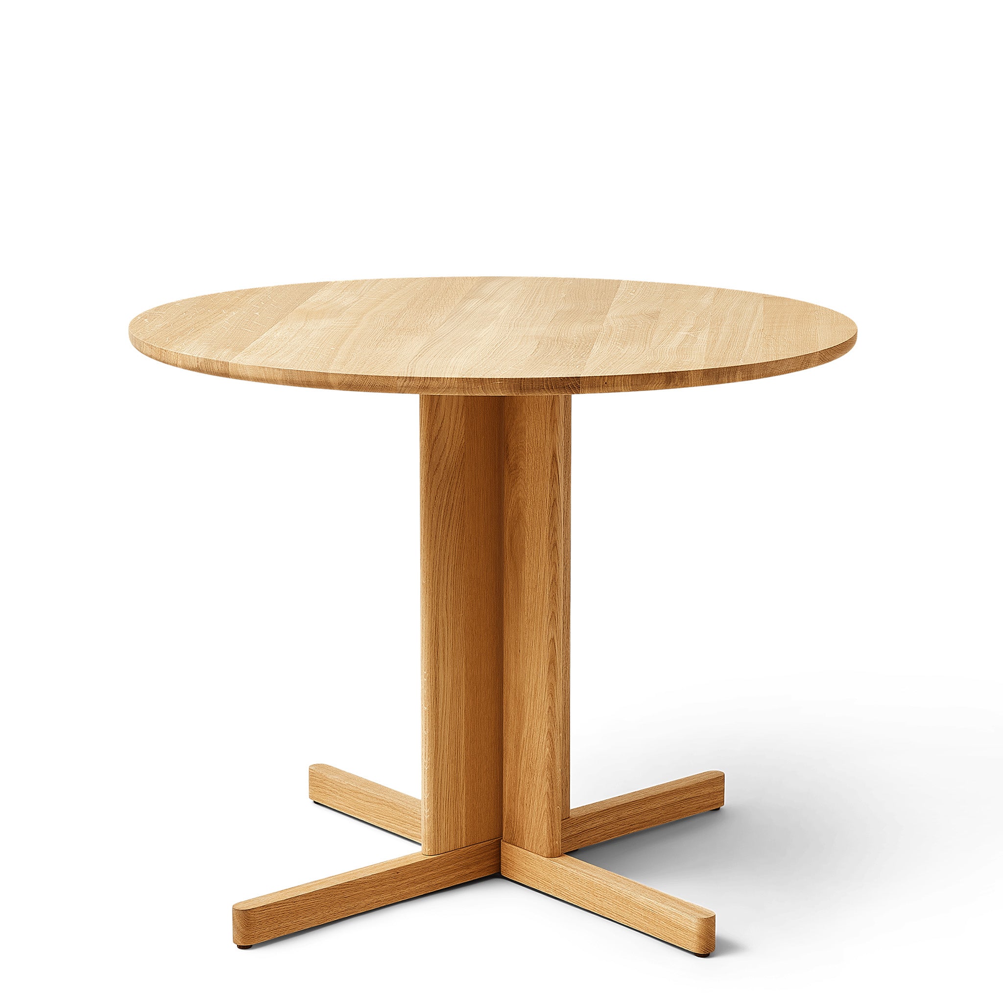 Trefoil Round Table Ø90cm by Form and Refine