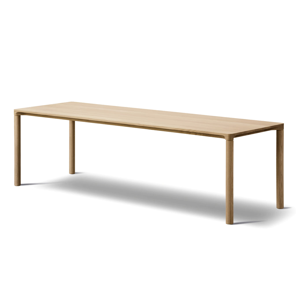 Fredericia Piloti Coffee Table 6715 - Oiled Oak - 120 x 39 x H41cm (Clearance)