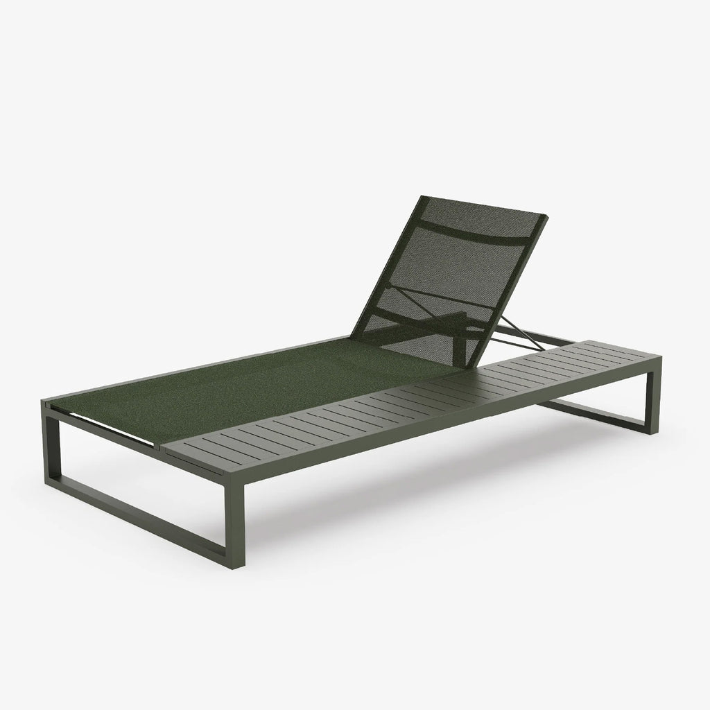 Eos Platform Lounger by Case