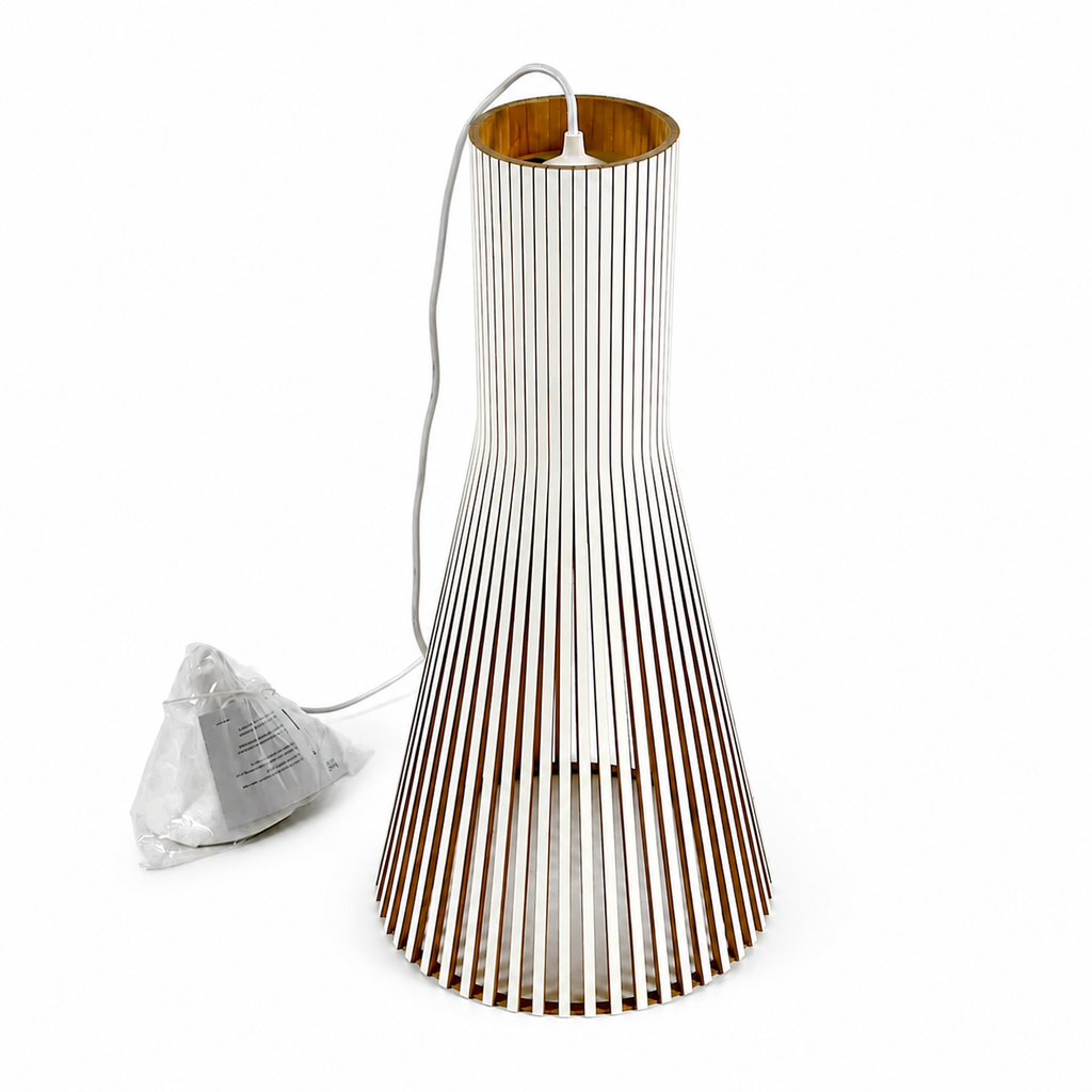 Secto Design Secto 4200 Pendant – White – (Clearance)