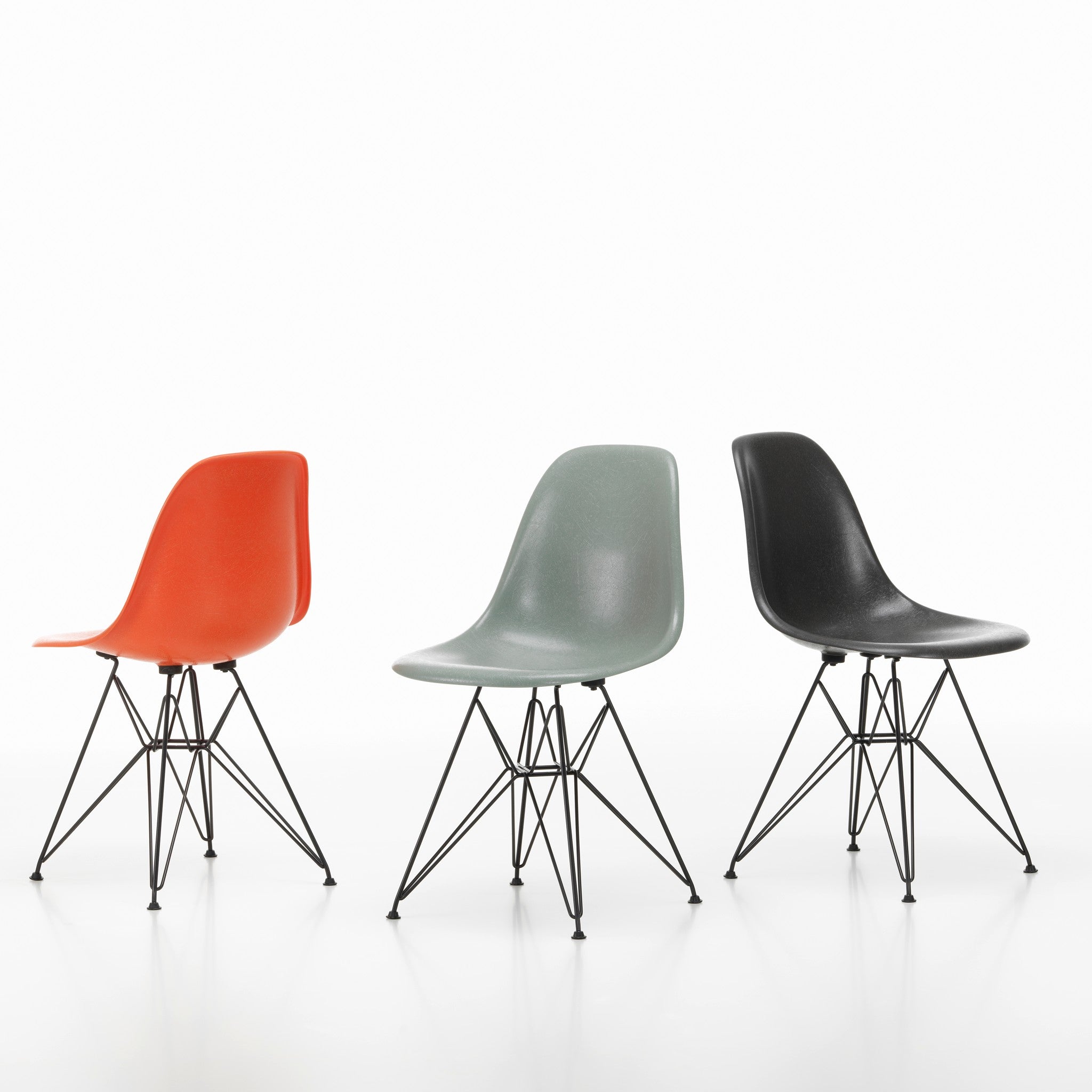 Eames Fiberglass Chair DSR by Vitra