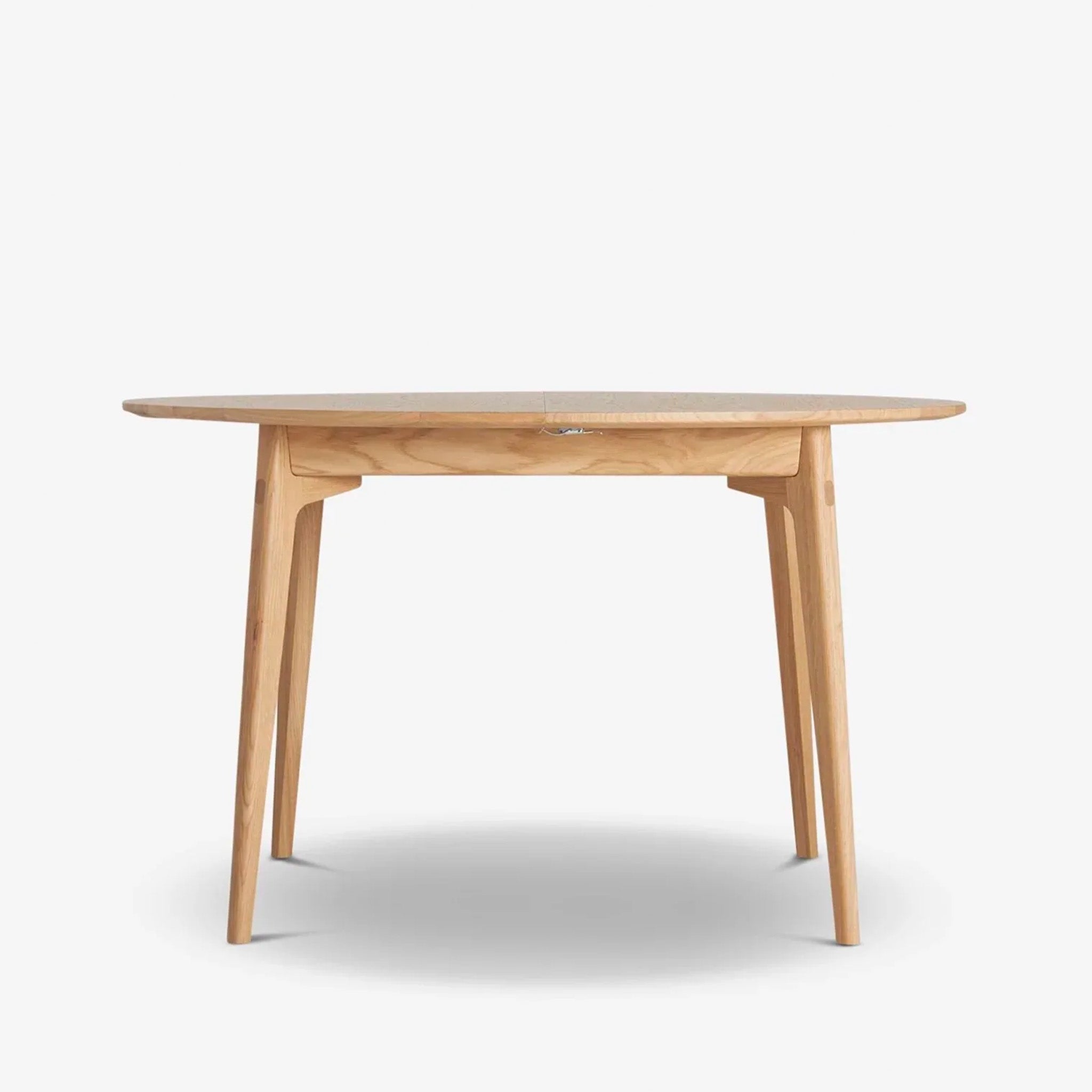 Dulwich Round Extending Table By Matthew Hilton