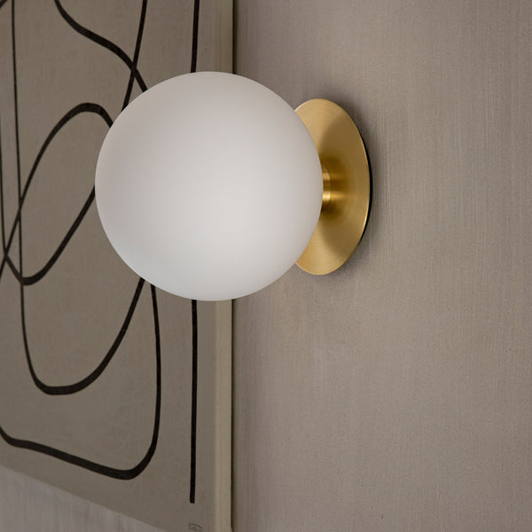 TR Bulb Ceiling/Wall Lamp by Tim Rundle — haus®