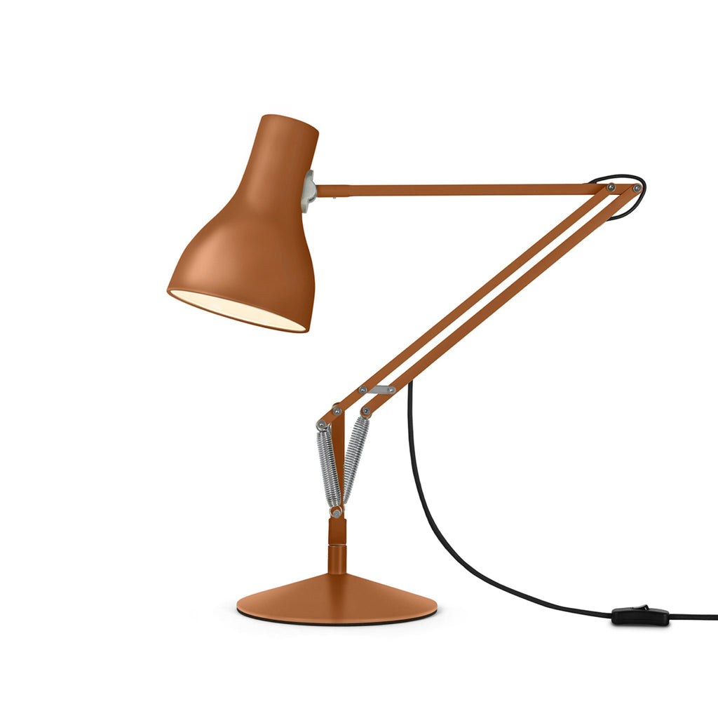 Type 75™ Desk Lamp Margaret Howell Edition - Sienna