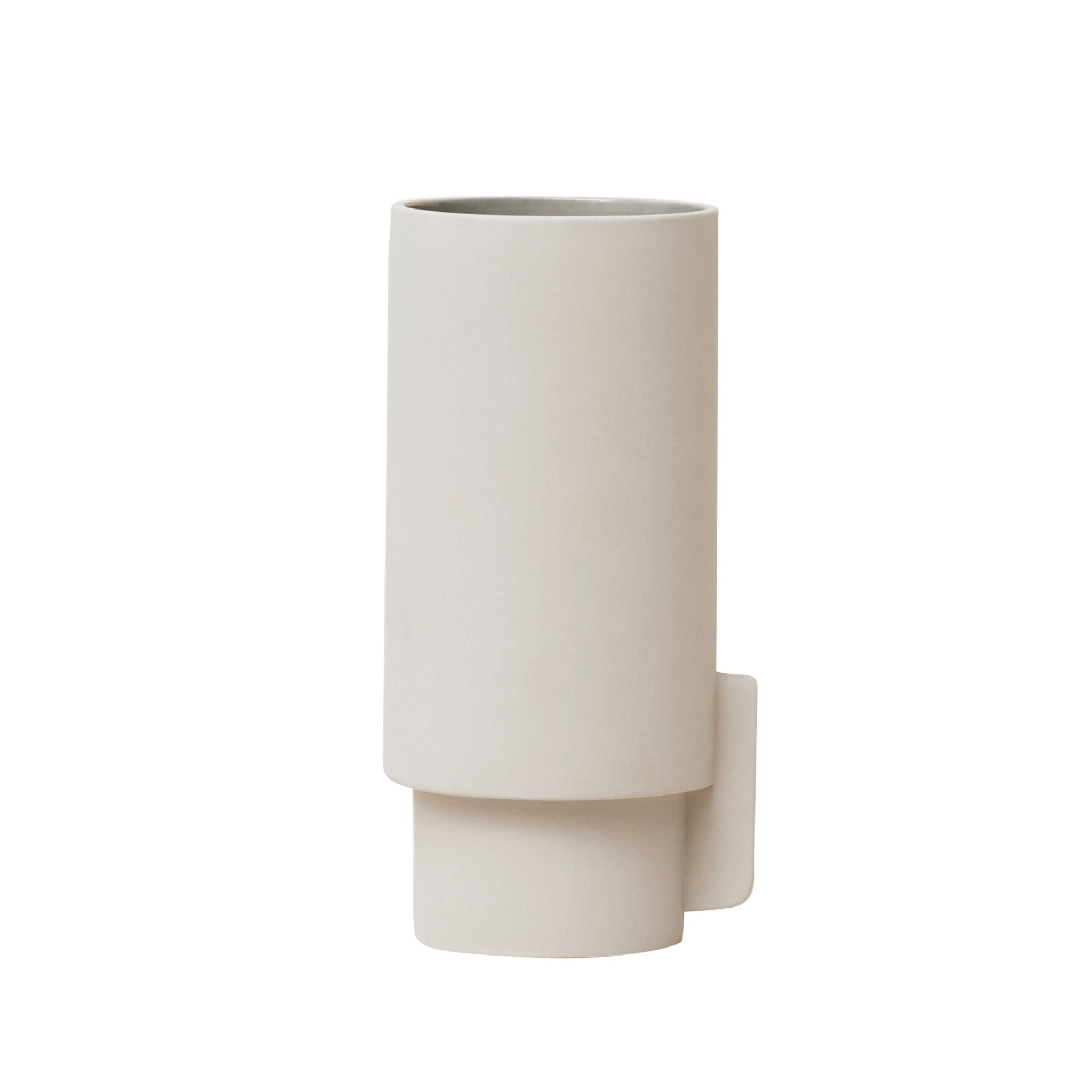 Alcoa Vase by Form and Refine